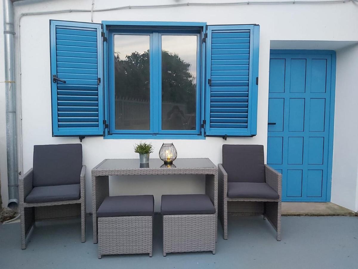 Apartments Dijan Sukosan Luaran gambar