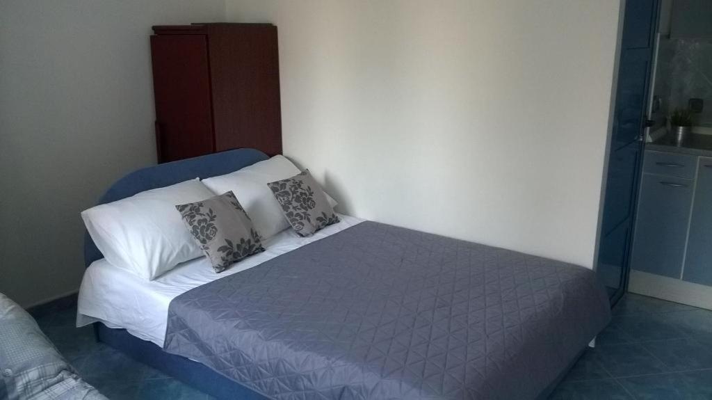 Apartments Dijan Sukosan Luaran gambar